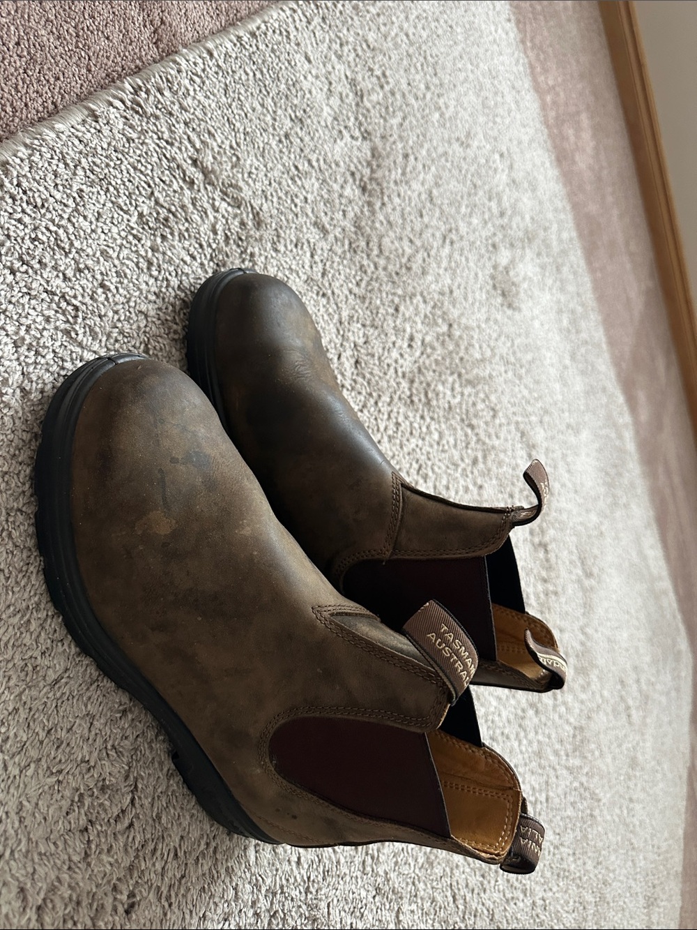 Blundstone Brown Leather Chukka Boots with Dark Brown Elastic Panels